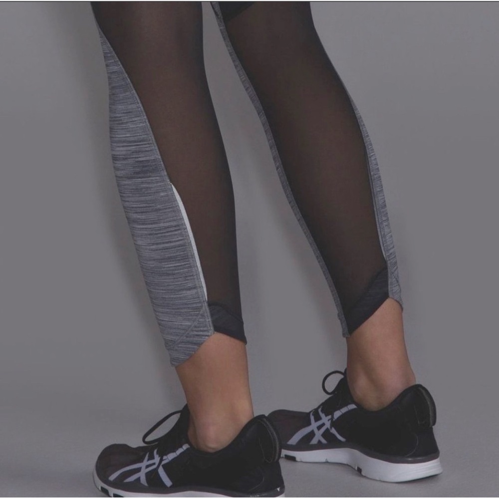 Lululemon Run With The‎ Sun Tights Black Grey - Picture 5 of 12
